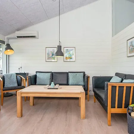5 Person In Aabenraa-by Traum *