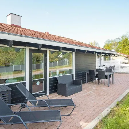 5 Person In Aabenraa-by Traum * Aabenraa