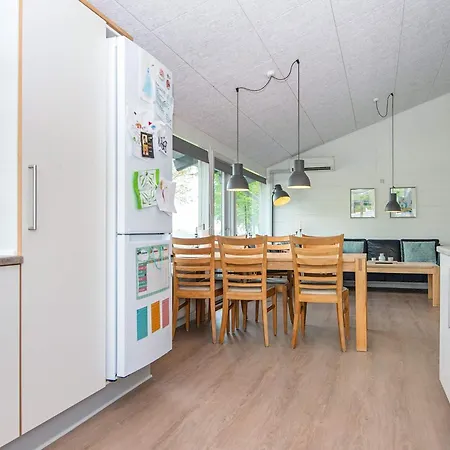 5 Person In Aabenraa-by Traum